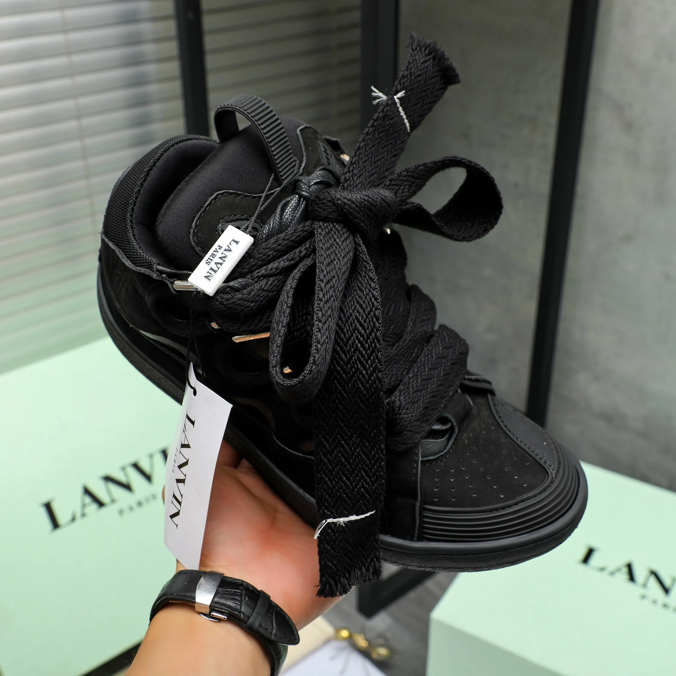 Men's shoes 💰740 [Lanvin] Lanvin high-end quality original casual shoes for couples - Upper: imported frosted cowhide stitched with breathable mesh - Lining: Lycra elastic lining - Outsole: original rubber outsole - Super high quality control·Fine workmanship: highlighted (high-end·luxury·grade) -Size: 36-45 (45 can be customized)